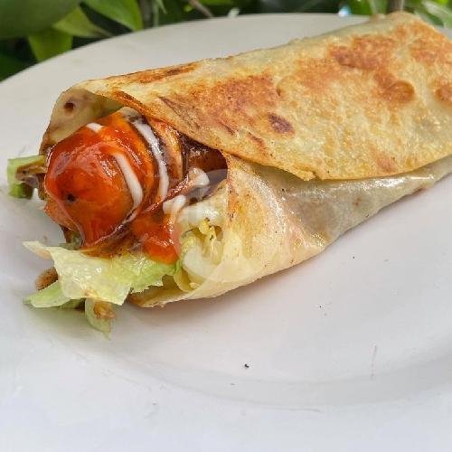Kebab Hanifah: Nostalgia Rasa dan Kenangan di Gang Permata Regency, Solo