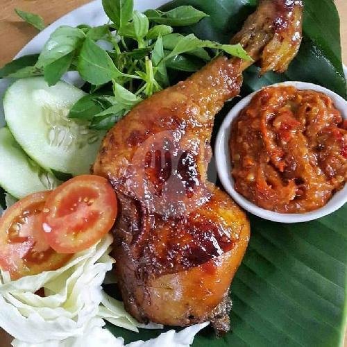 Nasi Uduk Lele Bakar Tahu Tempe Es Teh menu Pecel Lele & Nasi Uduk Cak Doel, Banteng Utama