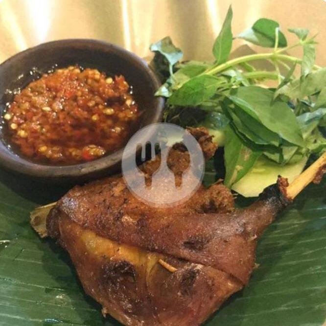 Paket Dada Remuk menu Bebek Goreng H. Slamet Tipes, Serengan
