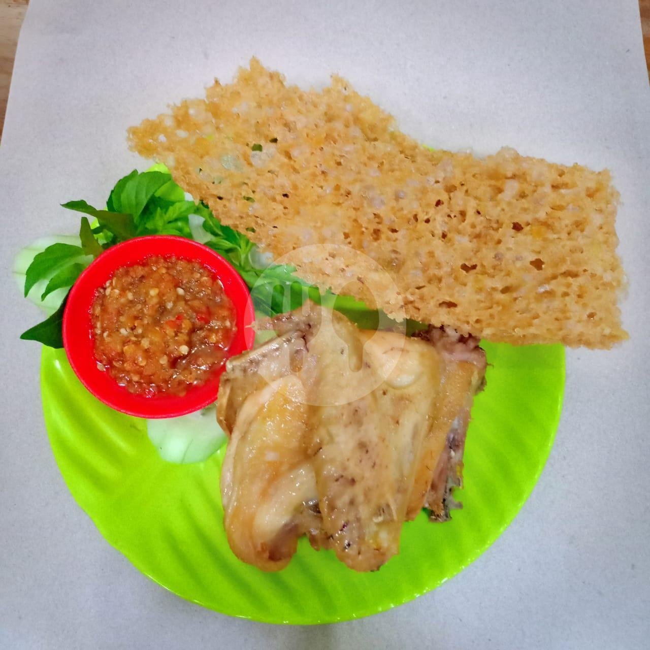Bebek Potongan menu Ayam Dan Bebek Goreng Kremes Mas Anto, Papahan