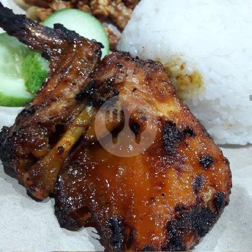 Asix Penyet menu RM Intan Jatibarang Spesial Ayam Kampung, Karanglo Jatibarang