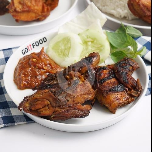 Lele Goreng menu Warung Bu Vesti Barito, Prapanca