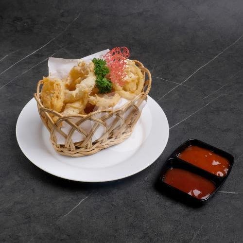 Crispy Cireng With Rujak Sauce menu 3 Cooks, Pekayon Raya