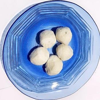 Hiwan 10 Biji (Beku/Frozen) menu Ote-Ote Porong Yang Asli, Muka Pasar Porong