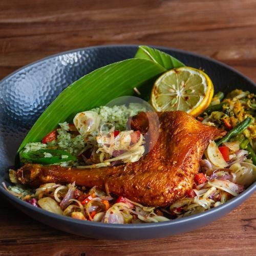 Bebek Goreng Gianyar menu Lilikoi Kitchen Restaurant, Sunter