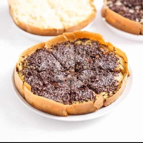 Pisang Coklat menu Martabak Bangka Bomet, Mampang Prapatan