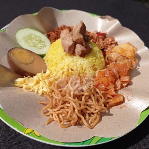 Nasi Kuning Komplit + 3 Pcs Nugget Ayam menu Warung Nasi Kuning Afa