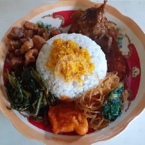 Review Warung Nasi Bu In: Kenangan Manis di Setiap Suapan di Tambaksari Surabaya