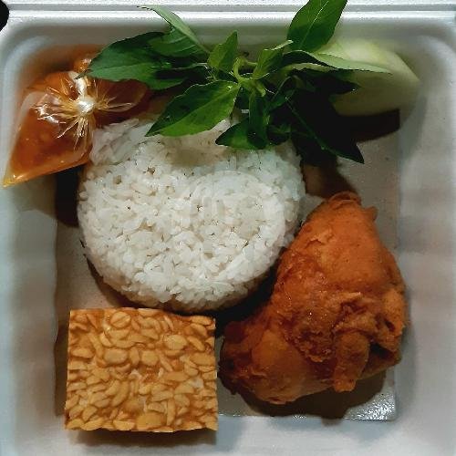 Ayam Geprek Madu 1 menu GEPREK MADU & AYAM BAKAR BUK KIM