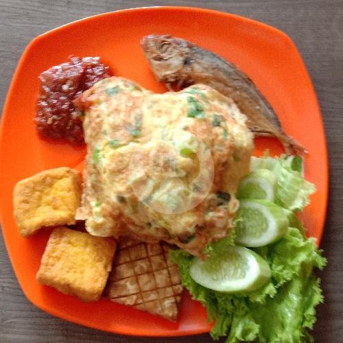 Dinner menu Soto Dan Rice Food ''Bakakak Legend'', Gegerkalong