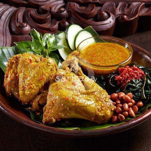 Ayam Gerang Asem menu Sate Senayan by Sate Khas Senayan, Rawamangun