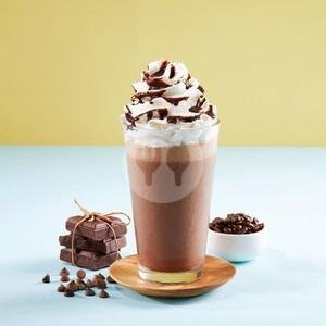 Mocha Chip Frappe menu Maxx Coffee, DP Mall