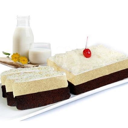 Lapis Blackforest menu Lapis Talas Arasari, Gerai Cirebon