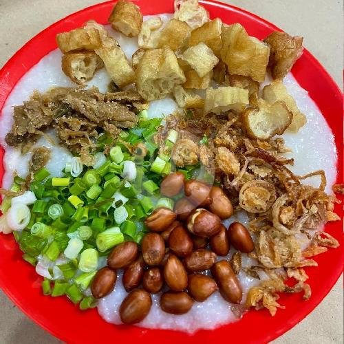 Sop Buntut menu Empal Pengampon, di Gang