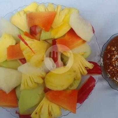 Lotis Buah Nanas menu Rujak Es Krim Bang Jon, Wahid Hasyim
