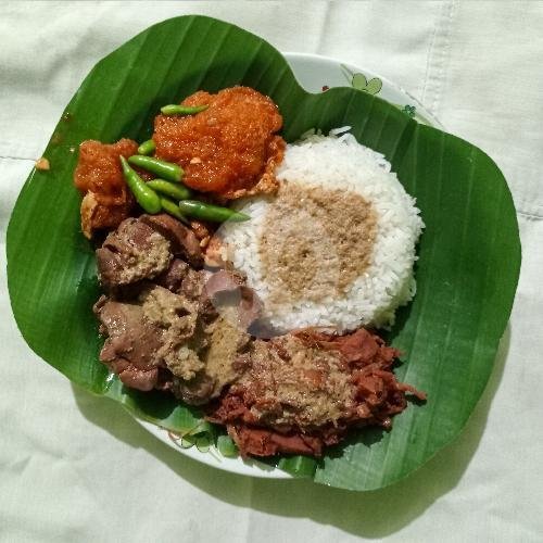 Nasi Gudeg Telur menu Gudeg Pawon