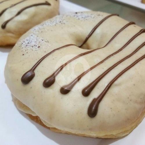 Greentea menu Donat Madu, Gadobangkong