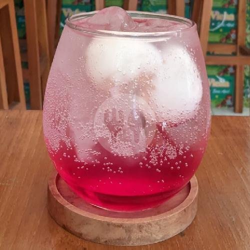Review Pedals Cafe Maospati: Tempat Santai dengan Makanan Lezat dan Suasana Instagrammable