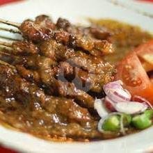 5 Tusuk Sate Ayam + 5 Tusuk Sate Kambing + Lontong menu Warung Sate Pak Agus, Tanah Abang