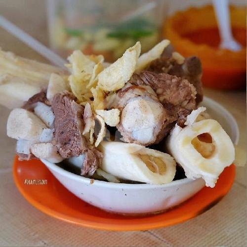 Sop Sumsum  Sapi Campur Iga menu RM. Pak Tardja, Mayestik