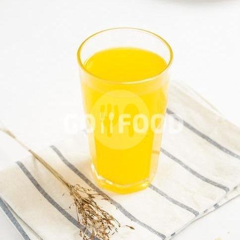 Jeruk hangat menu Nasi Goreng Gila 28, Ragunan