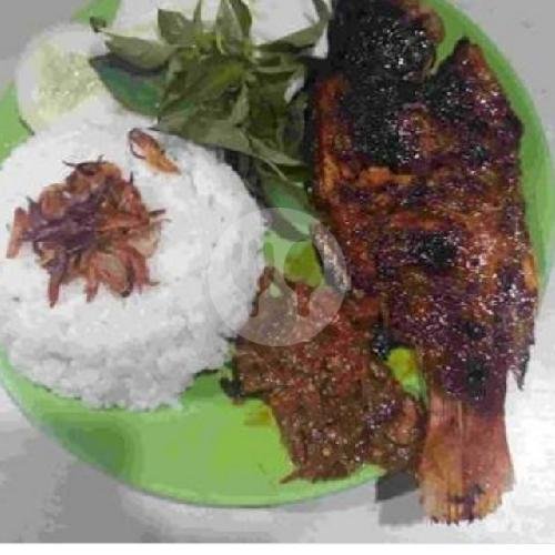 Review Menarik RM. Sambel Hejo Al-Amin di Tamansari Tasikmalaya: Kuliner yang Bikin Hejo!