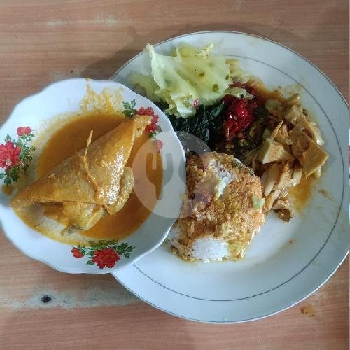 Review Nasi Padang Lamun Ombak: Surga Kuliner di Cikutra Barat Bandung