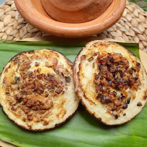 De Biguan (Big One) menu Surabi Buah Batu Mang Tinut