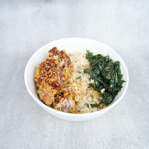 Nasi Hainan Ayam Crispy Sambal Matah menu Tiger Claw Chicken Rice, Antapani