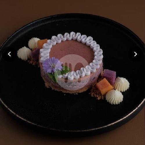 Italian Volcano Tiramisu menu Kollabora Coffee Geeks and Lifestyle, Sukomanunggal