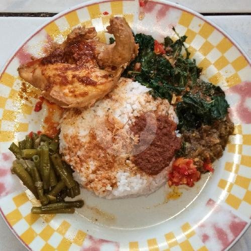 Nasi Ikan Laut Kuah Kuning menu RM. Padang Restu Bundo Gilang, Taman