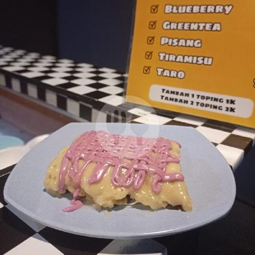 Nasi Kornet + Telur Dadar + Nutrisari Dingin menu Pancong Turbo, Jatinangor, Sumedang