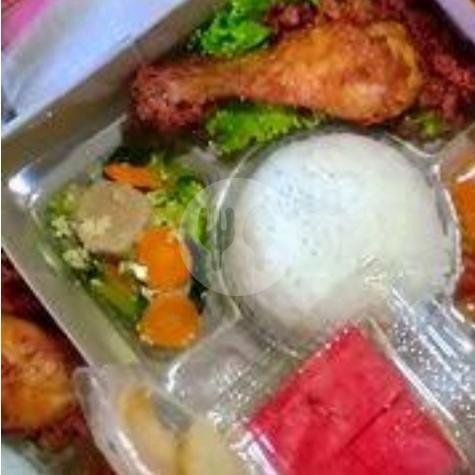 Risole Mayo menu Ayam Goreng Laos Eceu, Abdul Muis