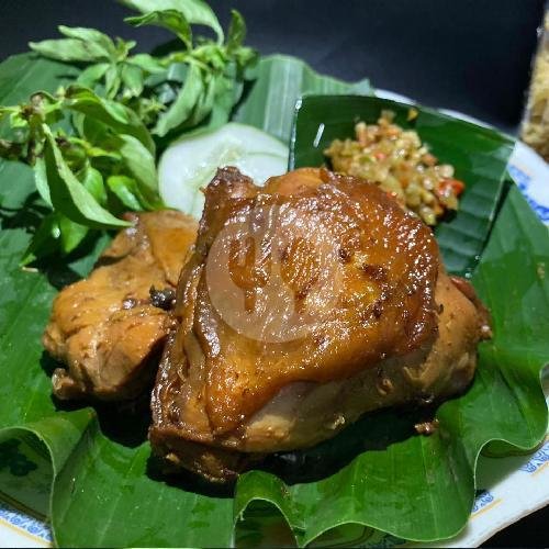 Ayam Bakar Paha Kecil menu Ayam Bakar Ayem Tentrem Pak Di, Laweyan