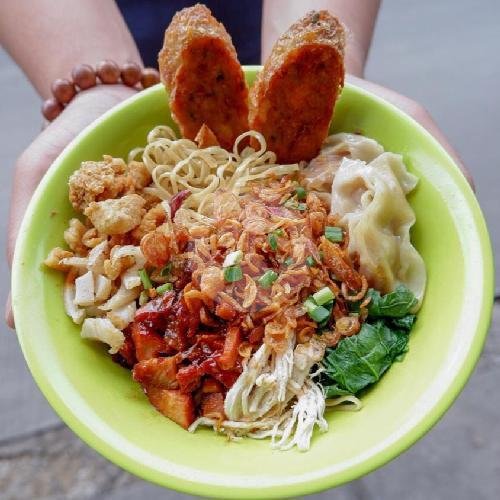 Nasi Tim menu Bakmie Belawan Amin, Jelambar