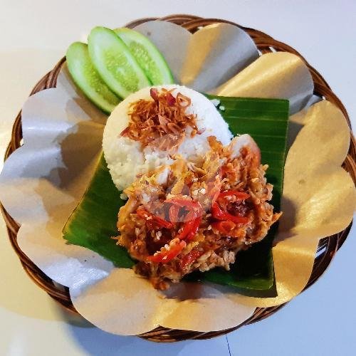 Review Ayam Geprek Femeli: Surga Kuliner Ayam Geprek di Bendungan Hilir, Jakarta