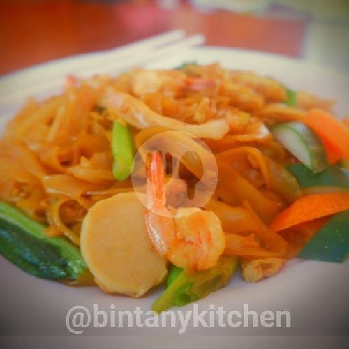 Review Bintany Kitchen Salaman: Tempat Makan Hits dengan Nasi Goreng Lezat dan Harga Terjangkau