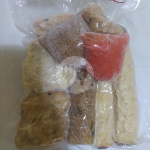 Es Teh 3000 menu Dapoer Limboek, Simpang Sulfat Utara