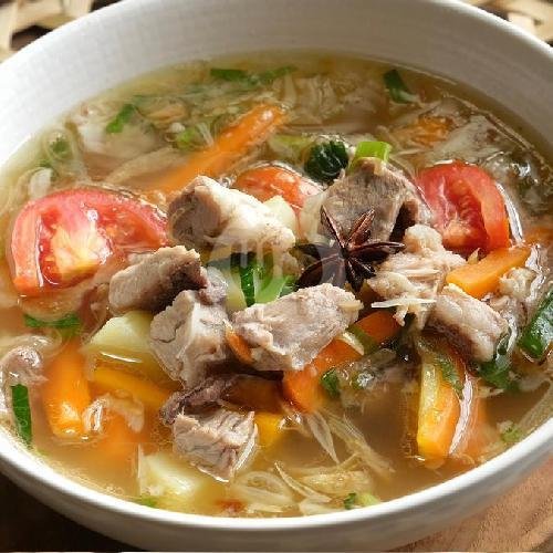 Sop Campur Kuah Bening menu Soto Betawi Senen Jaya, Pasar Senen