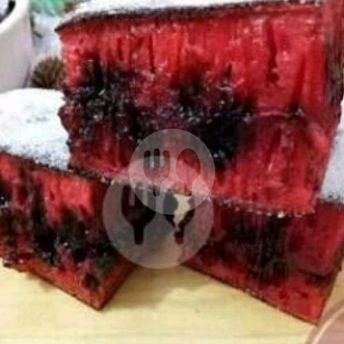 Red Velvet Kacang Susu(S) menu Martabak Bangka Pertigaan Brigif1, Ciganjur