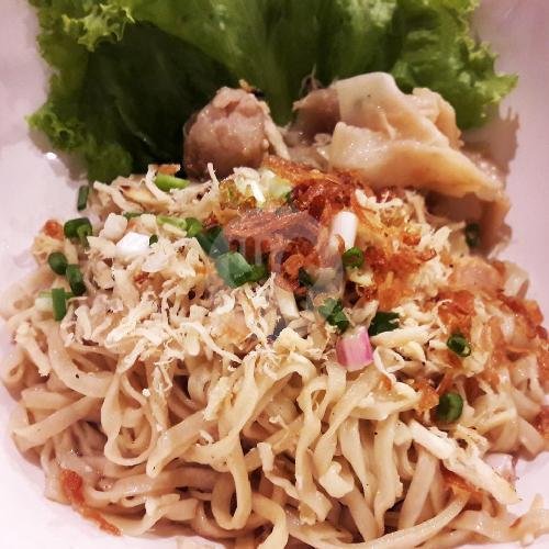 Pangsit Mie Ayam Bakso menu Ayam Kremes Rame Eatery, Bendul Merisi