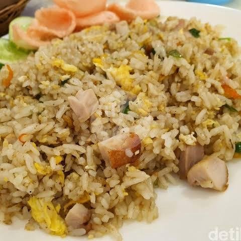 Nasi Goreng Gila menu Rm Rafa Chinese Food, Permata Biru