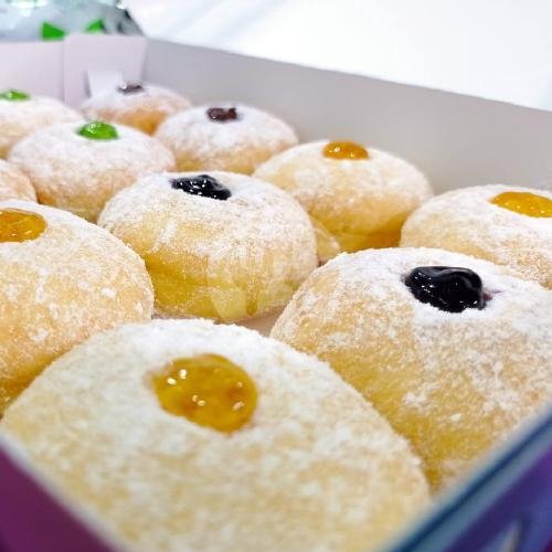 Donat Ultah Susun + Ucapan (Isi 12) menu Yosh Donat kentang Probolinggo