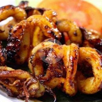 Ikan Bakar Permata Pak Tarjo No 22: Kenangan Manis dalam Setiap Suapan