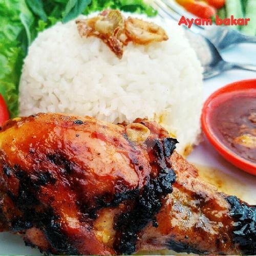 Ayam Kremes Komplit menu Waroeng Razna