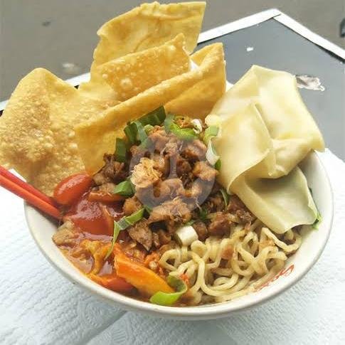 Mie Ayam Bakso Telor menu Bakso Remaja, Air Camar
