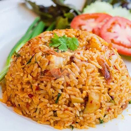 Nasi Goreng Merah menu Nasi Goreng Pak Bass, Sukun