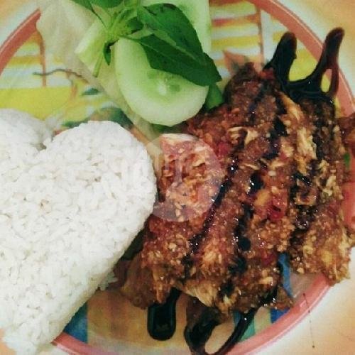 Nasi + Ayam Kuah Pedas menu Ratu Sambal, Kolonel Sugiono