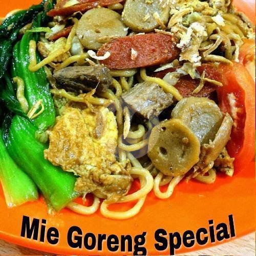 Mie Baso Tahu menu Mie UJ , Ibrahim Adji