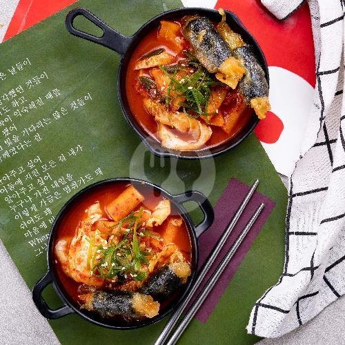 Chingu-Pack!! 1 menu Yuteon Korean Street Food, Wiyung
